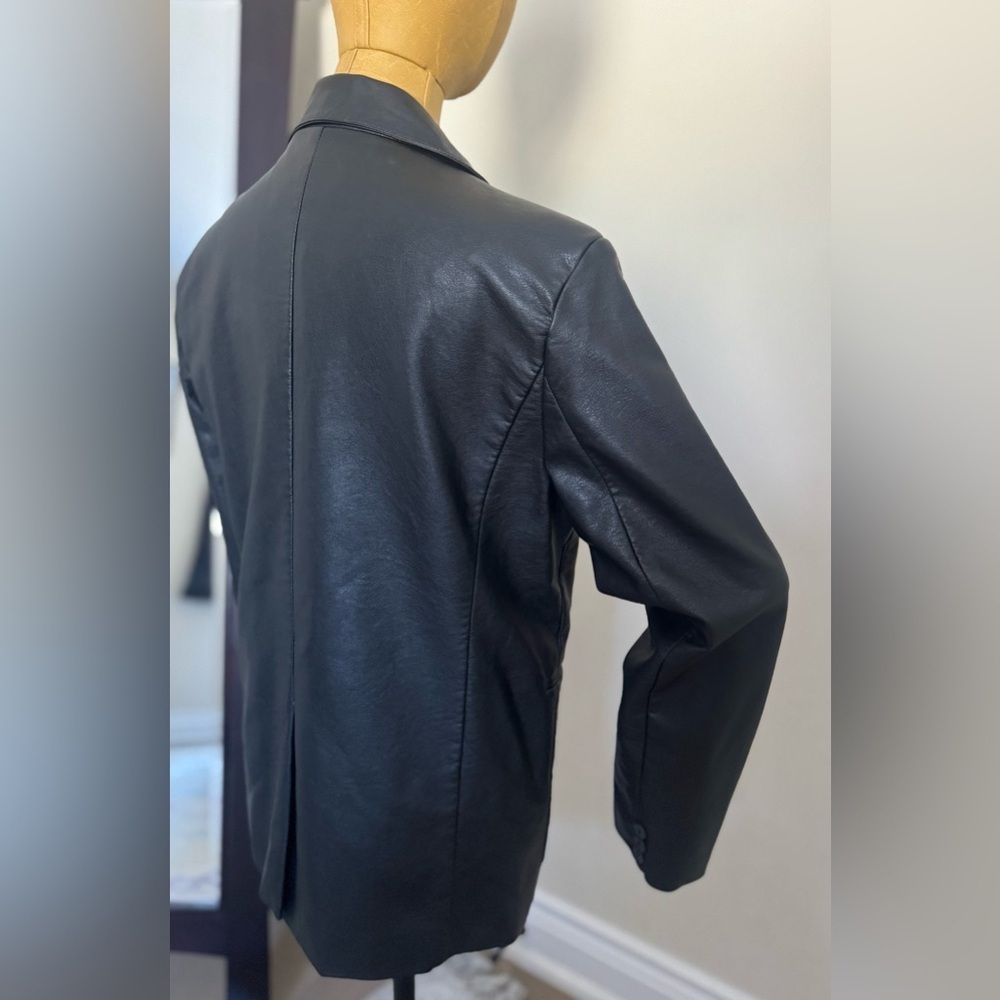 OAK + FORT Classic Black Vegan Leather Women's Jacket (S) - Picture 3 of 6